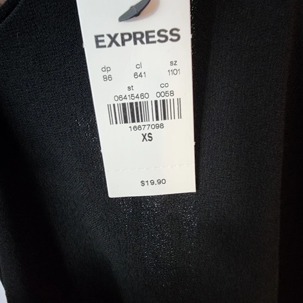 Express Cami bundle - Picture 2 of 5